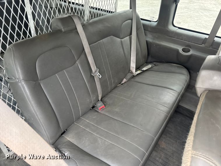 image for item EN0895 2016 Chevrolet Express 3500 Van