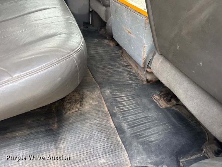 image for item EN0895 2016 Chevrolet Express 3500 Van