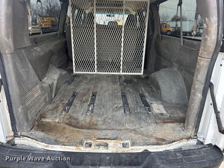 image for item EN0895 2016 Chevrolet Express 3500 Van