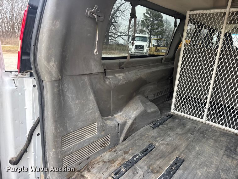 image for item EN0895 2016 Chevrolet Express 3500 Van