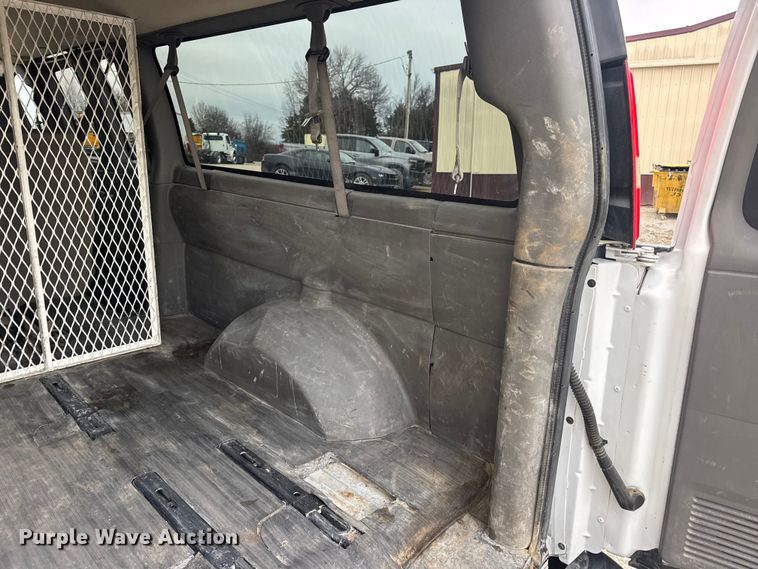 image for item EN0895 2016 Chevrolet Express 3500 Van