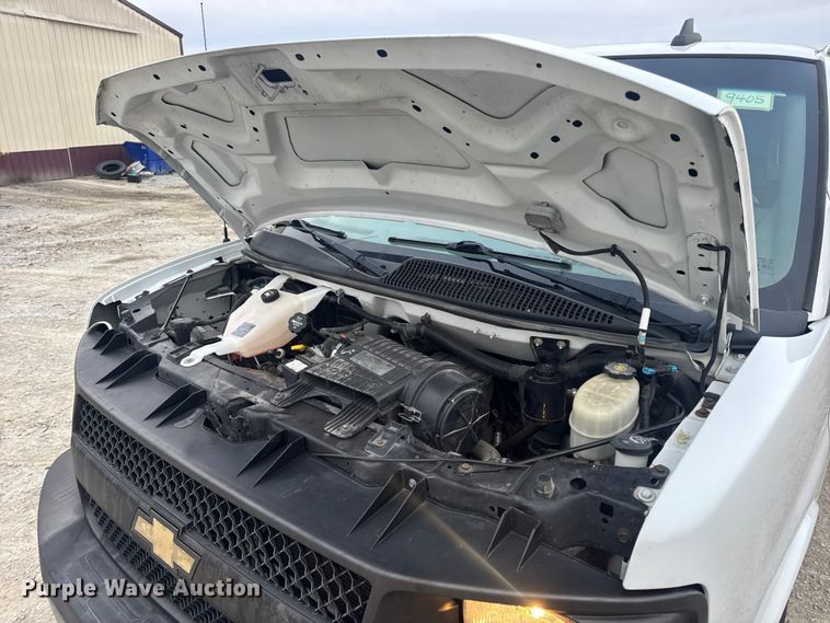 image for item EN0895 2016 Chevrolet Express 3500 Van