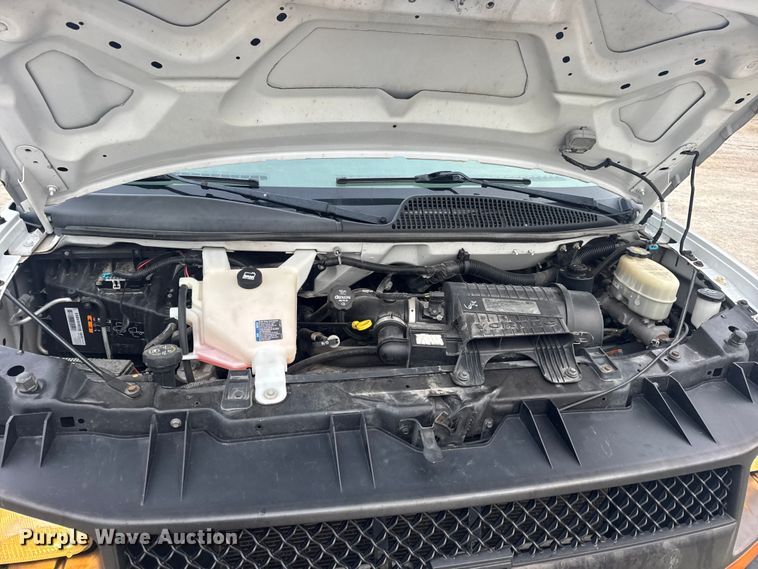 image for item EN0895 2016 Chevrolet Express 3500 Van