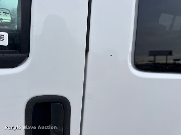 image for item EN0896 2015 Chevrolet Express 3500 van