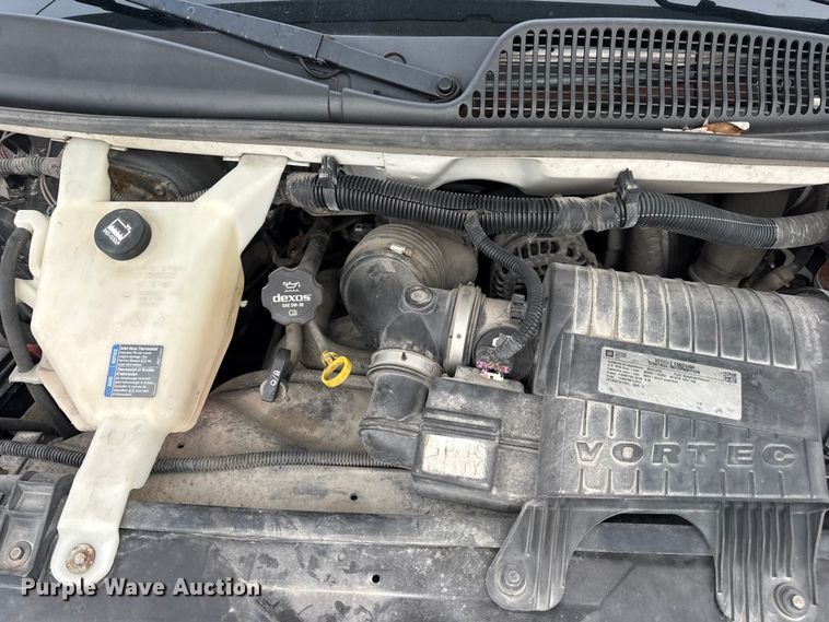 image for item EN0896 2015 Chevrolet Express 3500 van