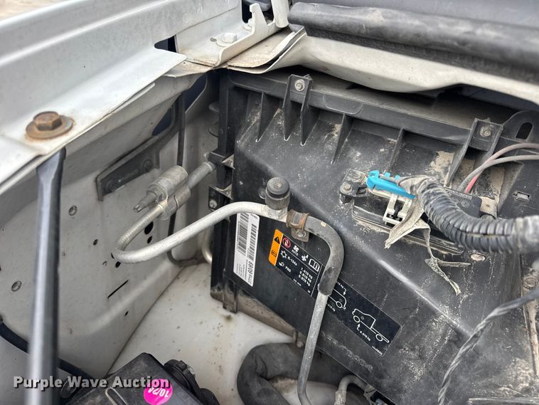 image for item EN0896 2015 Chevrolet Express 3500 van