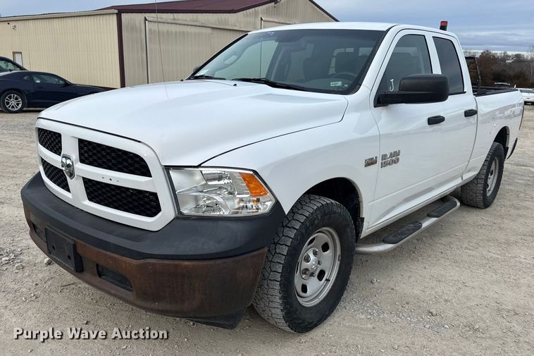 image for item EN0897 2014 RAM 1500 Ext. Cab pickup truck