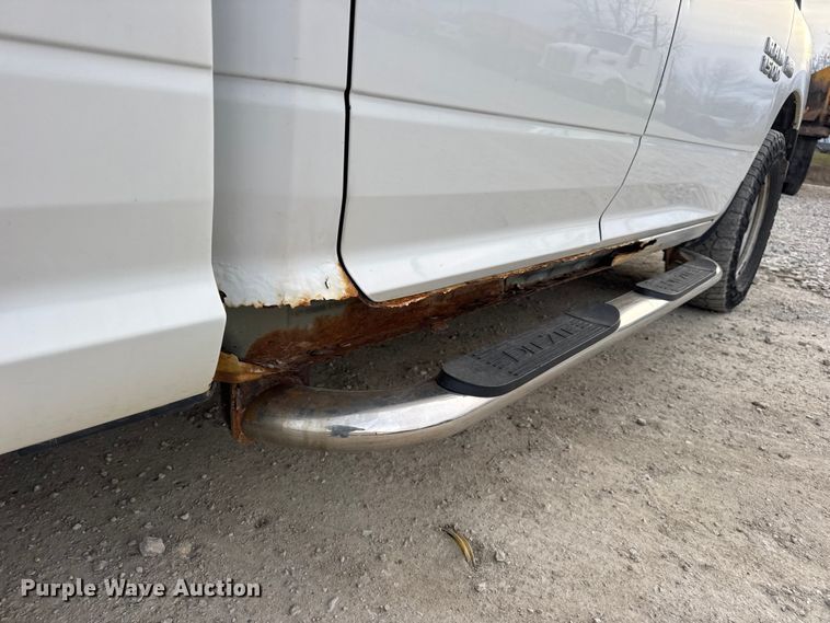 image for item EN0897 2014 RAM 1500 Ext. Cab pickup truck