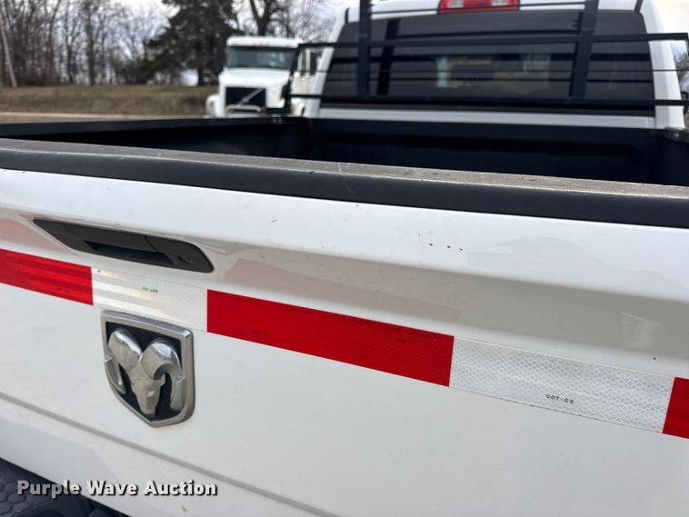 image for item EN0897 2014 RAM 1500 Ext. Cab pickup truck