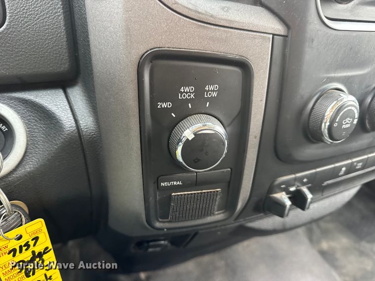 image for item EN0897 2014 RAM 1500 Ext. Cab pickup truck