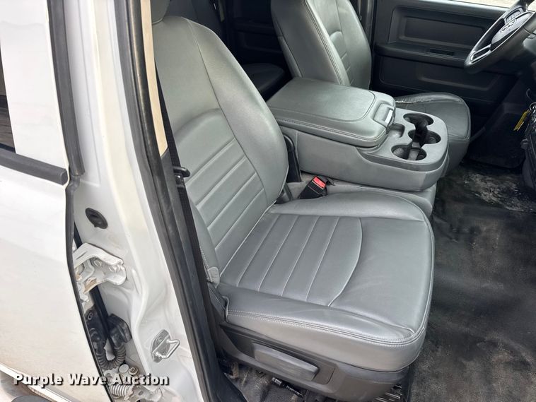 image for item EN0897 2014 RAM 1500 Ext. Cab pickup truck