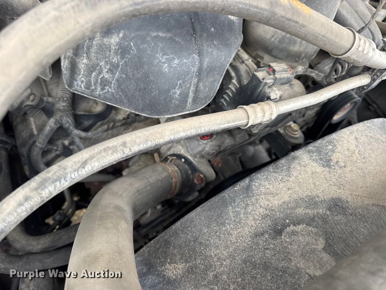 image for item EN0897 2014 RAM 1500 Ext. Cab pickup truck