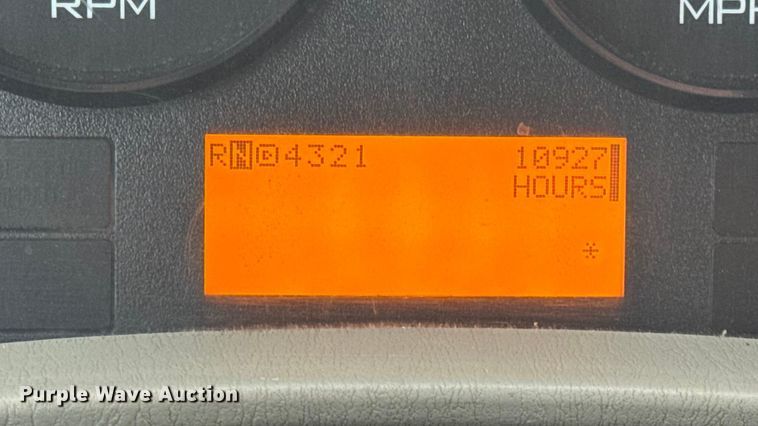 image for item EN0898 2011 International 7500 dump truck