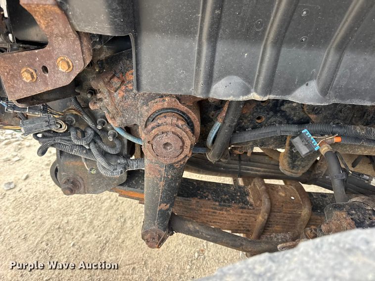 image for item EN0898 2011 International 7500 dump truck