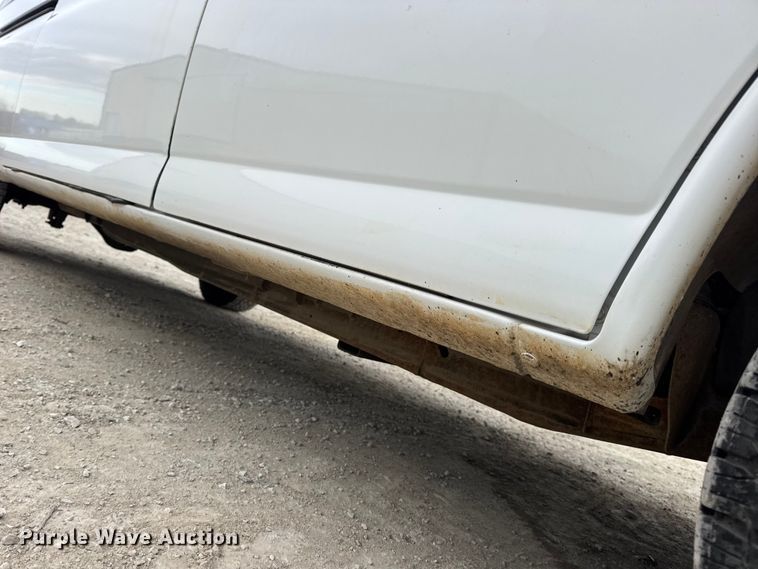 image for item EN0900 2015 Chevrolet Express 3500 van