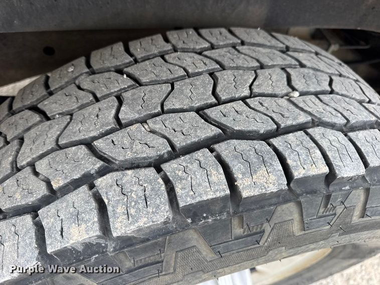 image for item EN0900 2015 Chevrolet Express 3500 van