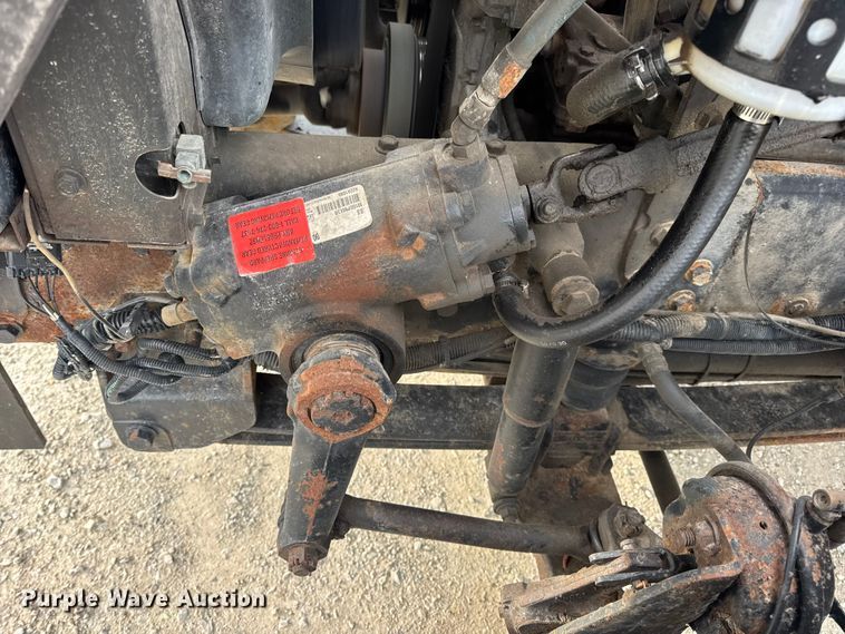 image for item EN0901 2006 International 7400 dump truck