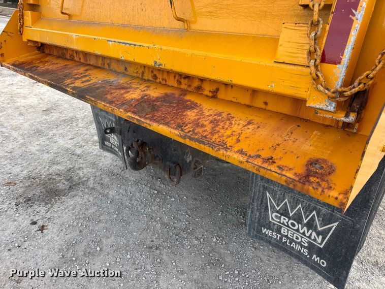 image for item EN0902 2006 International 7400 dump truck