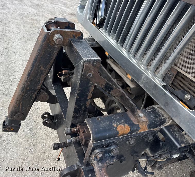 image for item EN0902 2006 International 7400 dump truck