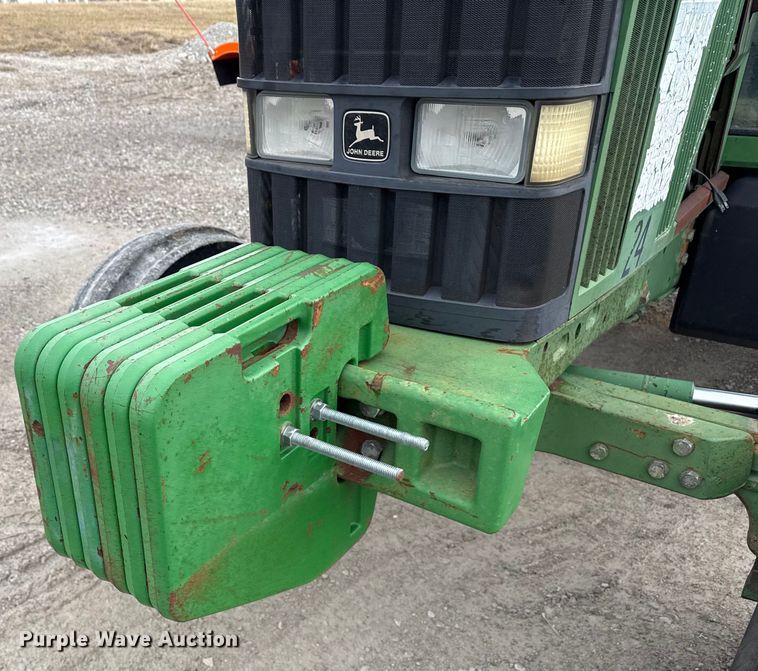 image for item EN3972 1995 John Deere 6400 tractor