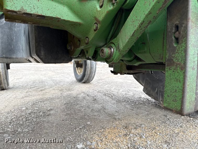 image for item EN3972 1995 John Deere 6400 tractor