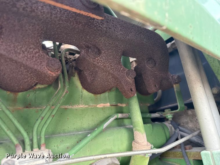 image for item EN3972 1995 John Deere 6400 tractor