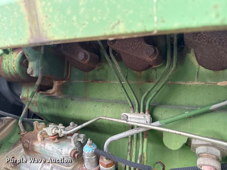 image for item EN3972 1995 John Deere 6400 tractor