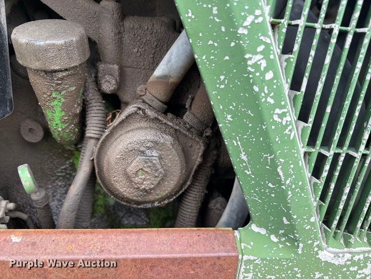 image for item EN3972 1995 John Deere 6400 tractor