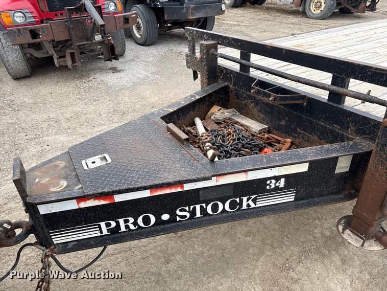 image for item EN3973 2004 Pro Stock 10225BFT equipment trailer