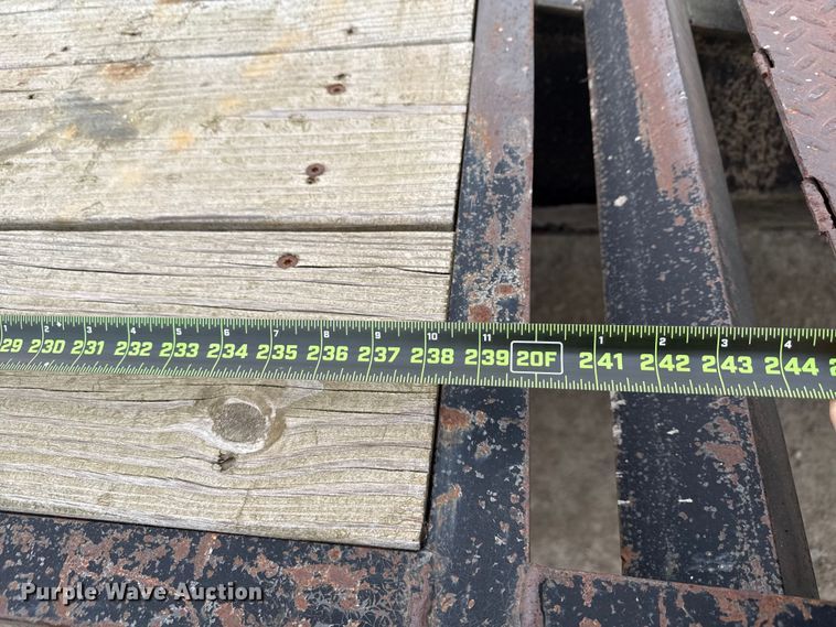 image for item EN3973 2004 Pro Stock 10225BFT equipment trailer