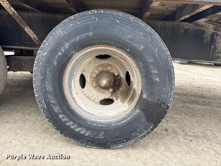 image for item EN3973 2004 Pro Stock 10225BFT equipment trailer