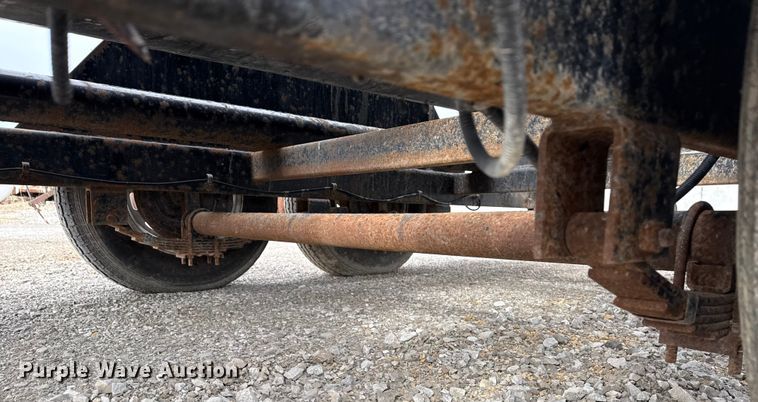 image for item EN3974 2014 Duraco 1000TT pothole patcher