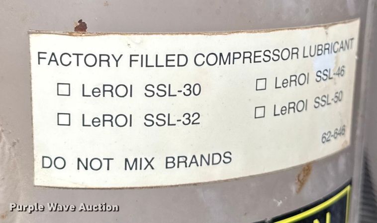 image for item EN3975 1995 LeROI Q185DJ-E air compressor