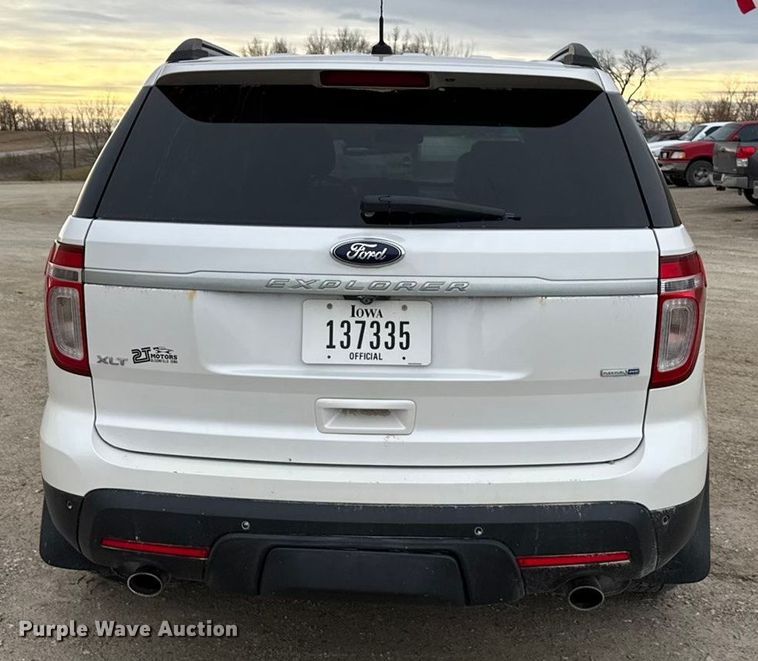 image for item EN3976 2013 Ford Explorer XLT SUV