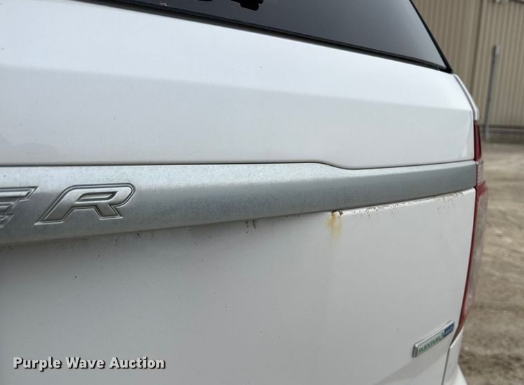 image for item EN3976 2013 Ford Explorer XLT SUV