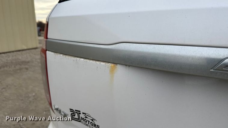 image for item EN3976 2013 Ford Explorer XLT SUV