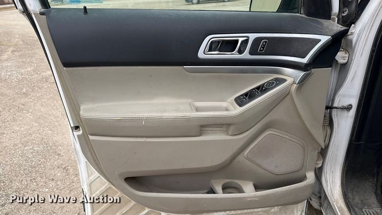 image for item EN3976 2013 Ford Explorer XLT SUV