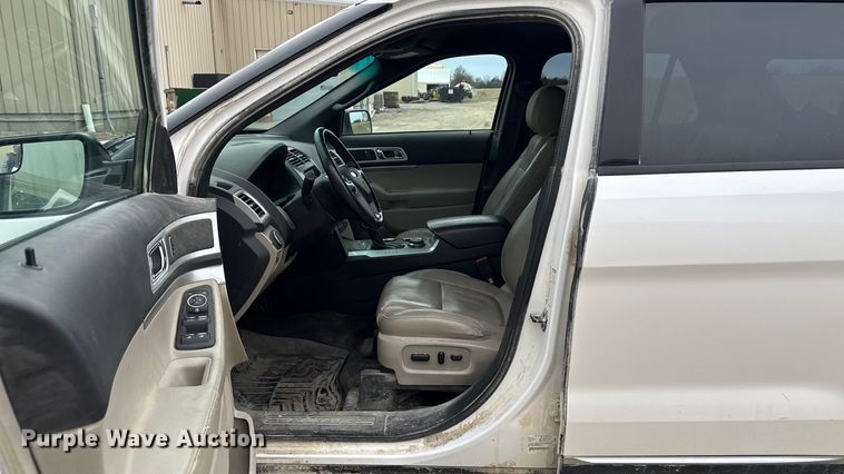 image for item EN3976 2013 Ford Explorer XLT SUV