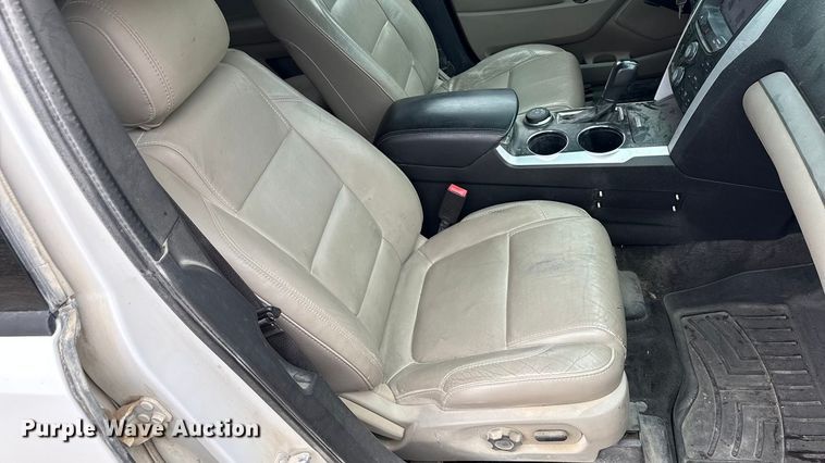 image for item EN3976 2013 Ford Explorer XLT SUV