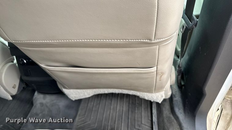 image for item EN3976 2013 Ford Explorer XLT SUV