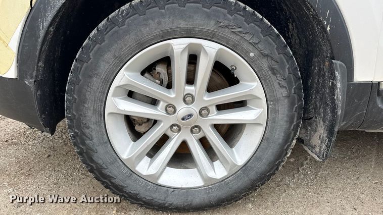 image for item EN3976 2013 Ford Explorer XLT SUV