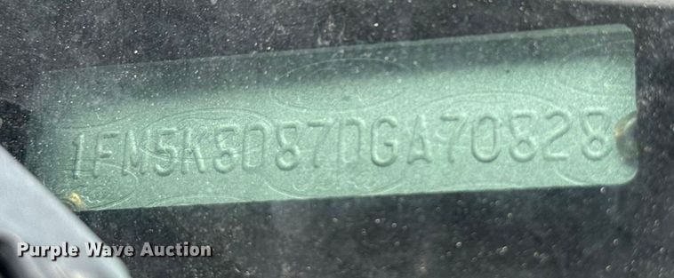 image for item EN3976 2013 Ford Explorer XLT SUV