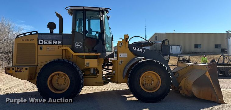 image for item EP2783 2005 John Deere 624J wheel loader