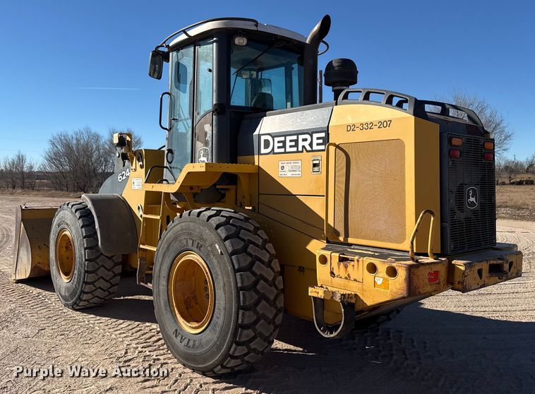 image for item EP2783 2005 John Deere 624J wheel loader