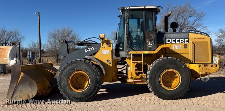 image for item EP2783 2005 John Deere 624J wheel loader