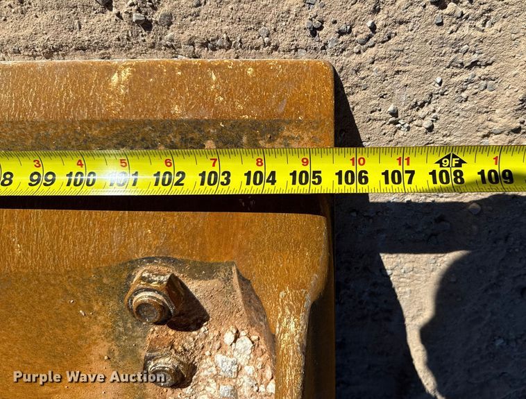 image for item EP2783 2005 John Deere 624J wheel loader