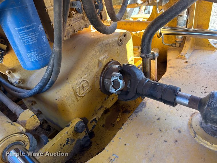 image for item EP2783 2005 John Deere 624J wheel loader