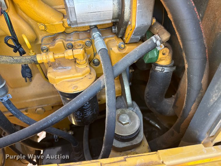 image for item EP2783 2005 John Deere 624J wheel loader