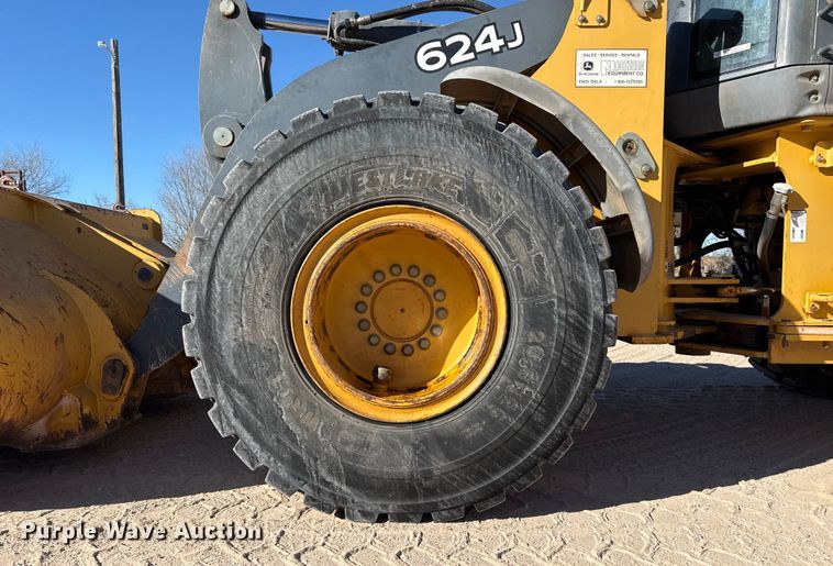 image for item EP2783 2005 John Deere 624J wheel loader