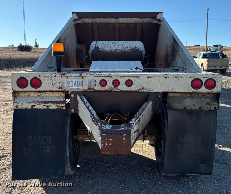 image for item EP2836 1990 Ranch Mfg bottom dump trailer